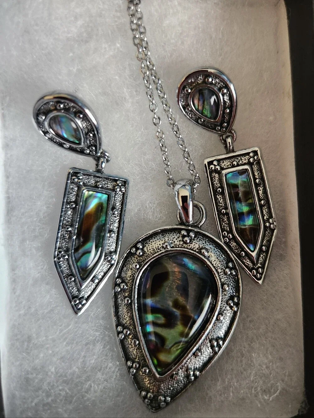 Teardrop Pendant Necklace and Earrings Set - Silver Tone